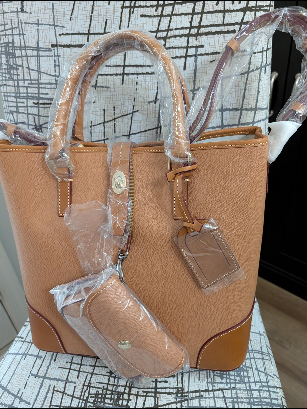 Dooney & Bourke Caramel Shelby Tote with  Mini Wallet - Picture 2 of 7